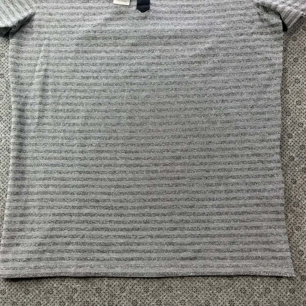 NEW Banana Republic Performance Pique Polo Mens (M) Grey Striped Short Sle Shirt
